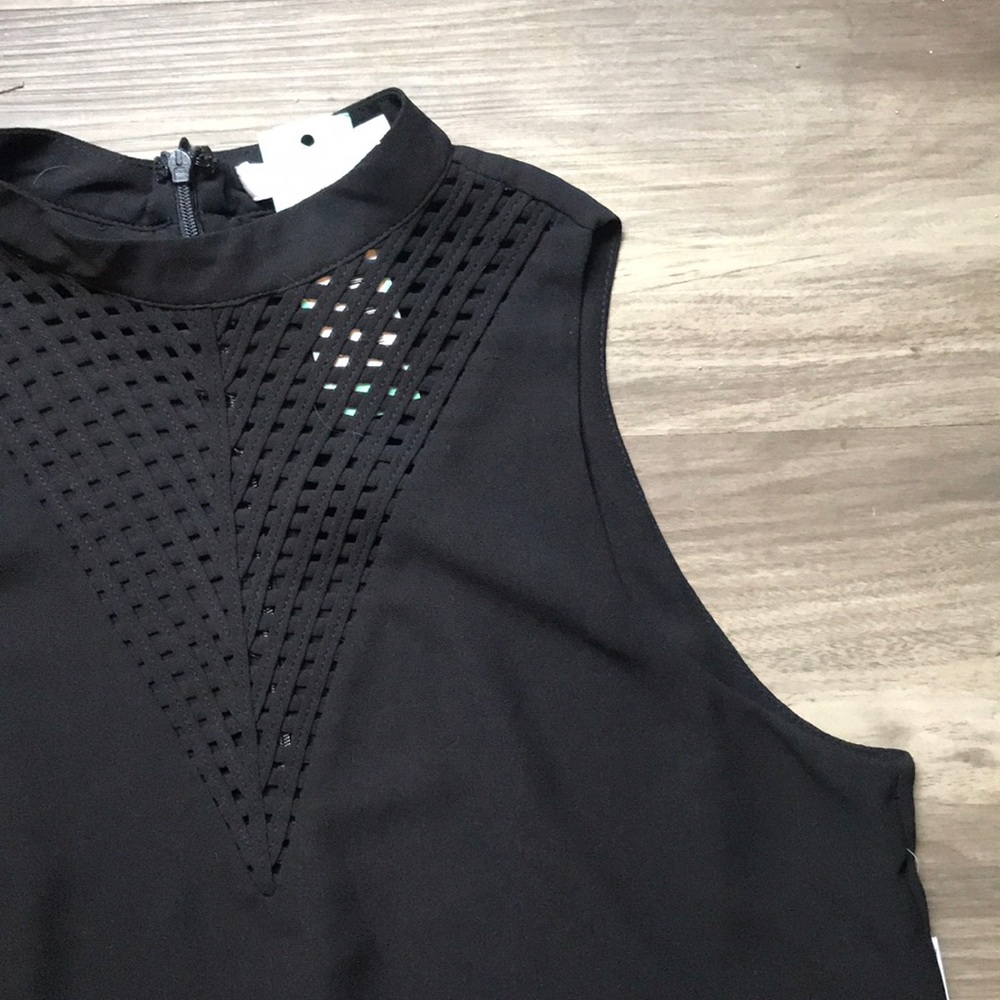 Q&A Mesh Women’s Blouse Black Sleeveless Dressy Top Small - Picture 6 of 16